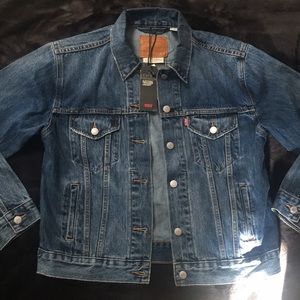 Levis: Premium Ex-Boyfriend Trucker Jacket (New Without Tag)